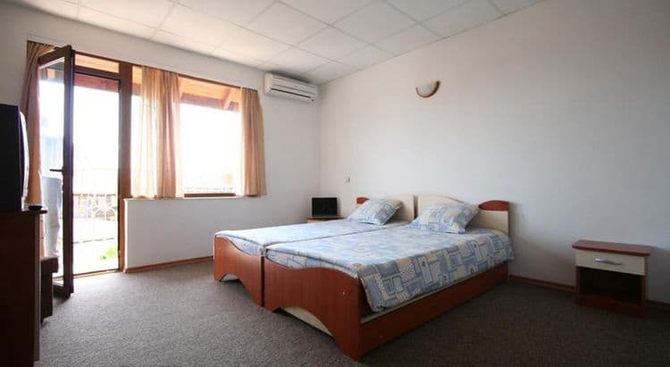 Kirios Hotel