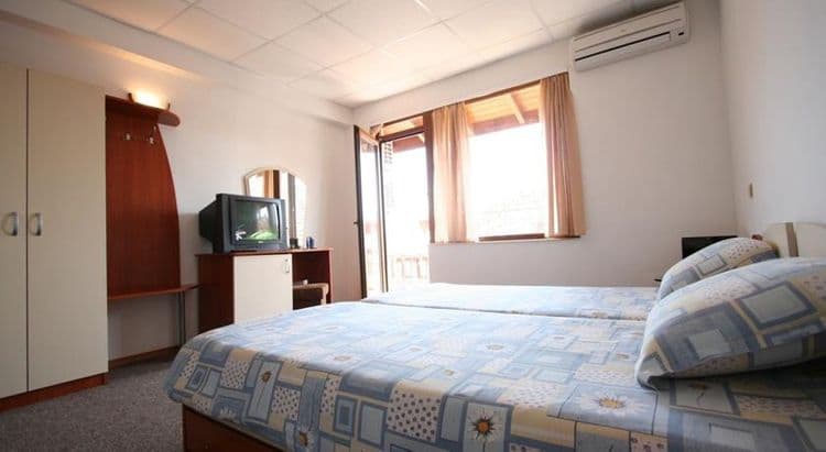 Kirios Hotel