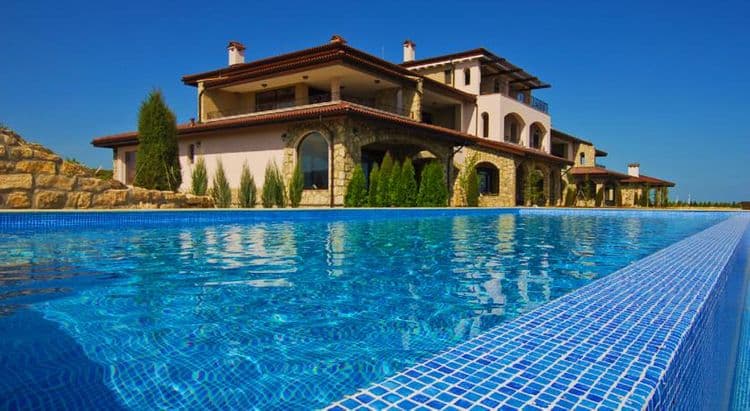 Club Residence at BlackSeaRama Golf