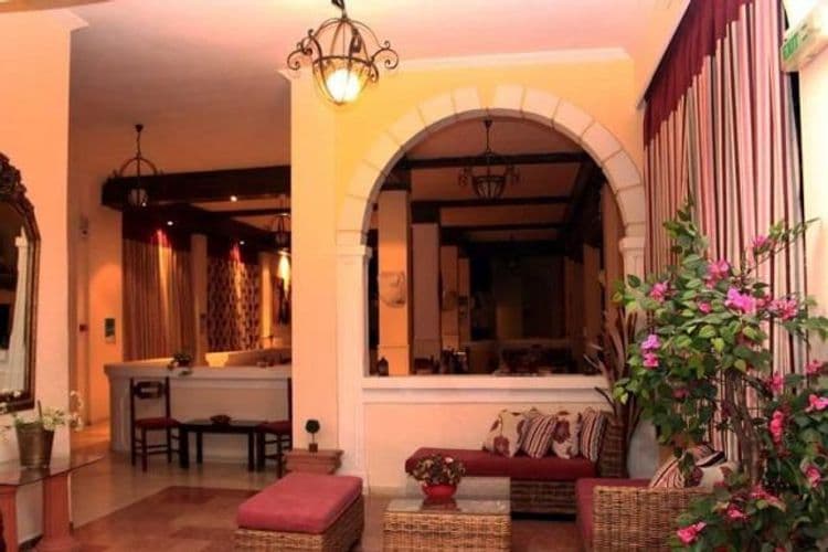 Pantheon Hall Hotel