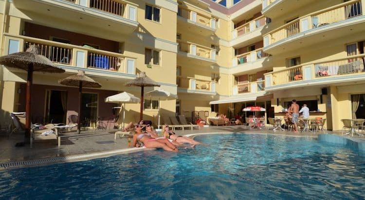 Cook’s Club Hersonissos Crete