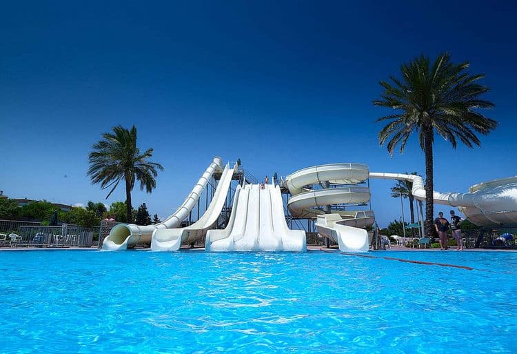 Aqua Beach Blue Bay Family World