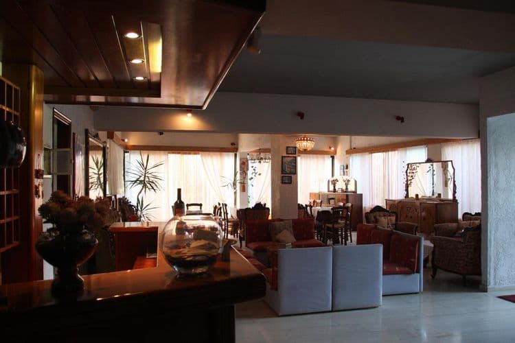 Violetta Hotel