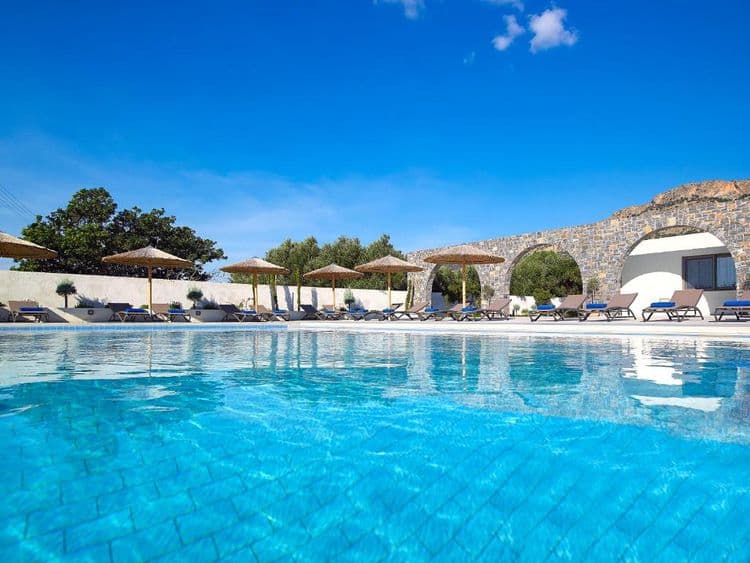 Coriva Beach Hotel