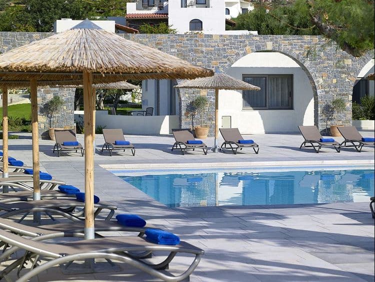 Coriva Beach Hotel