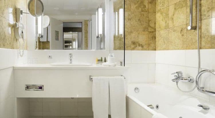 Holiday Inn Athens