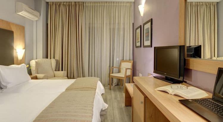 Polis Grand