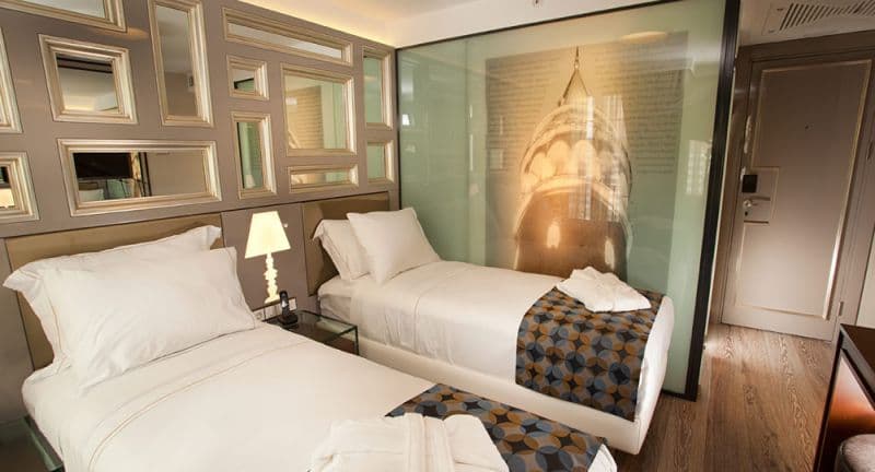 HOTEL LA VILLA