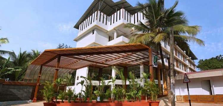 Turtle Beach Resort Morjim