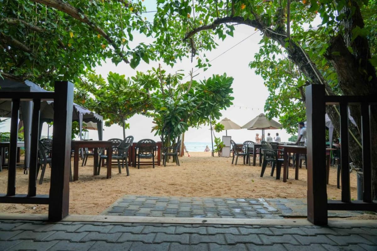 Ocean's Eye Hotel