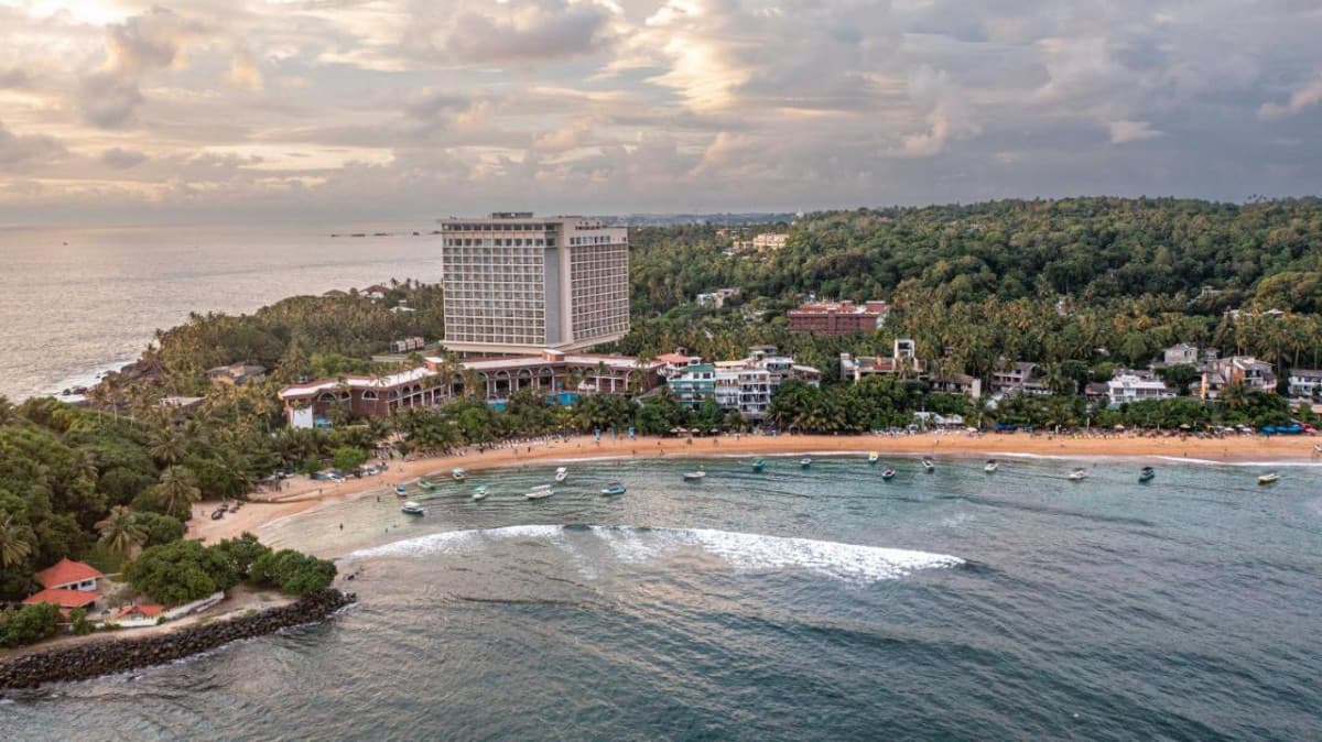 Ocean's Eye Hotel