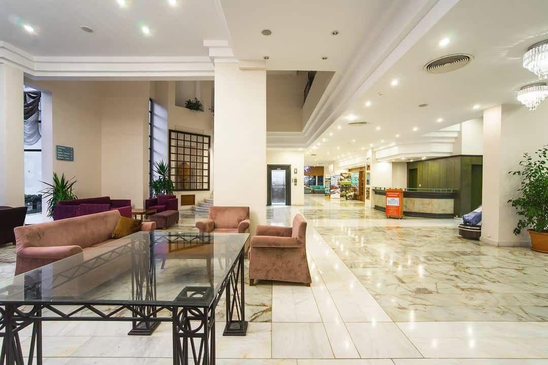 Majesty Club La Mer Art