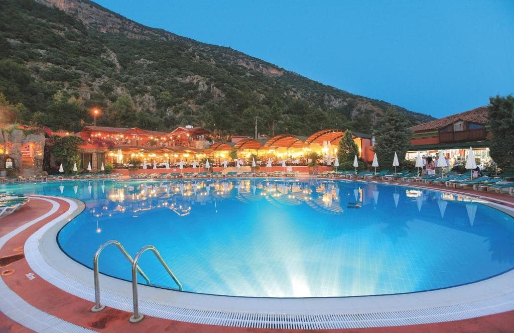 Sun City Hotel & Beach Club