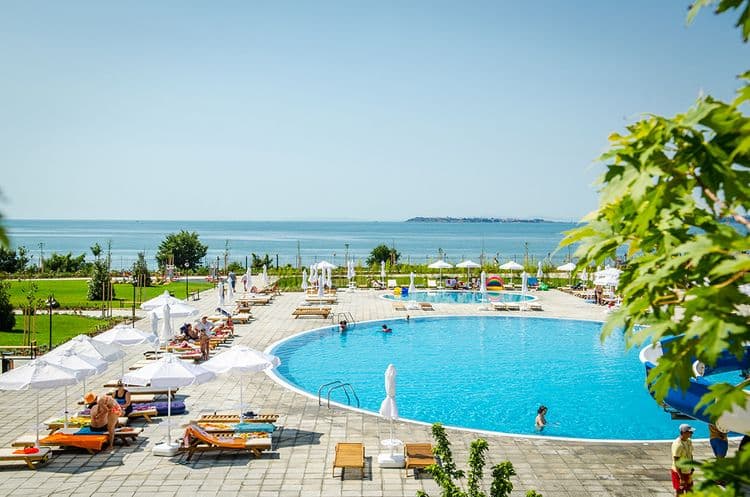 Premier Fort Beach