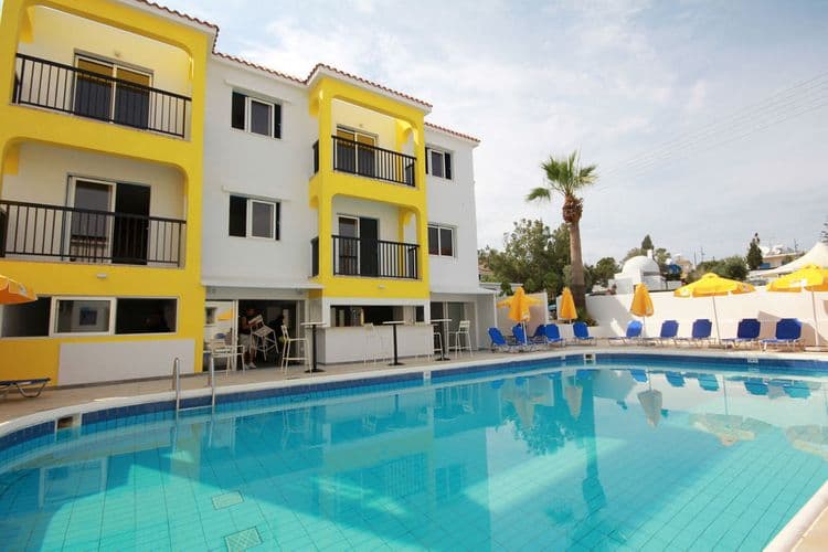 Flora Maria Hotel