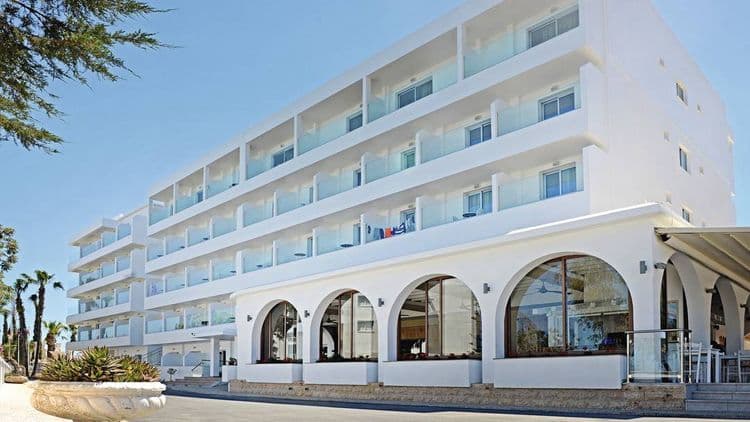 Chrystalla Hotel