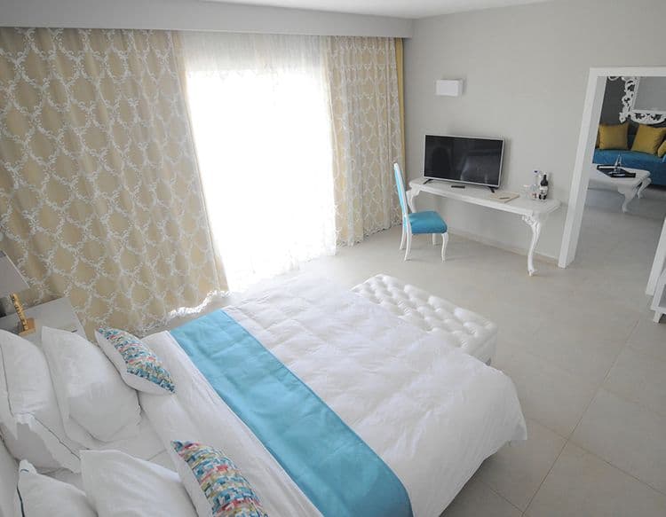 Anemos Luxury Grand Resort