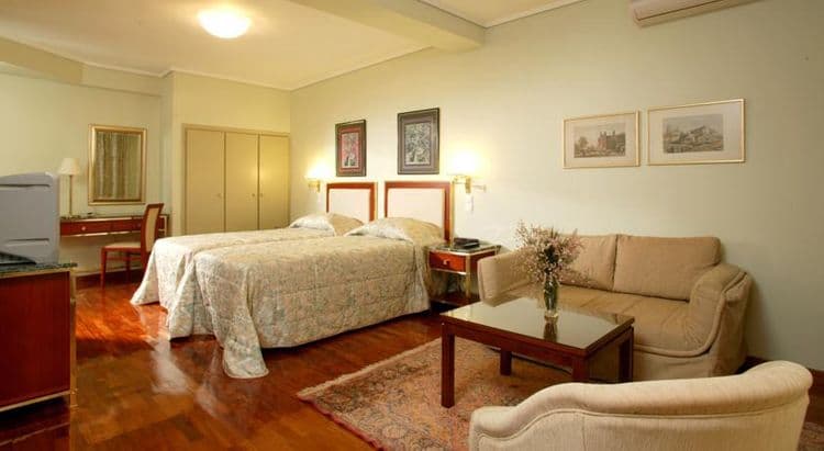 Ilisia Hotel