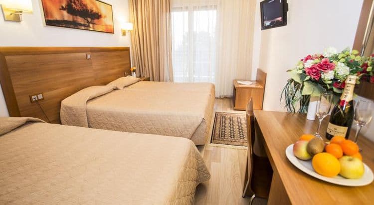 Pefka Hotel