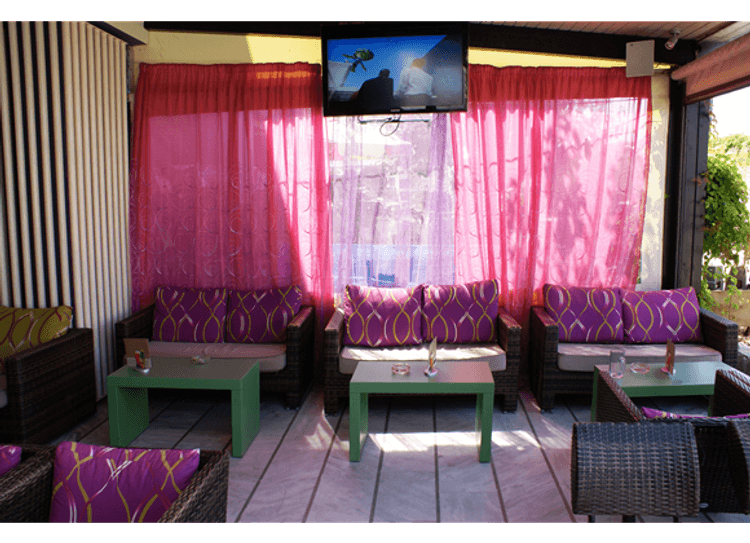 Alia Beach Hotel