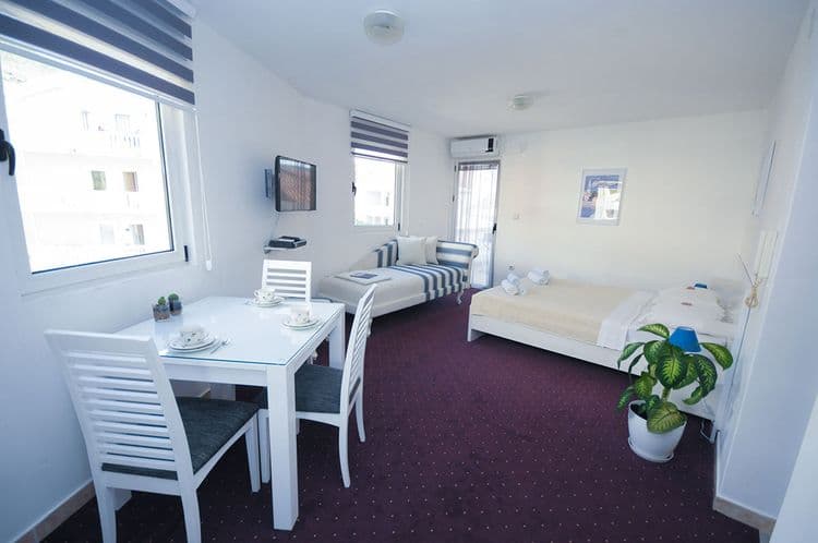 Budva Inn