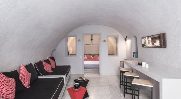 Nonis Apartments
