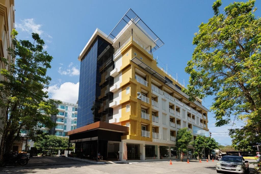 The Ashlee Plaza Patong Hotel & Spa