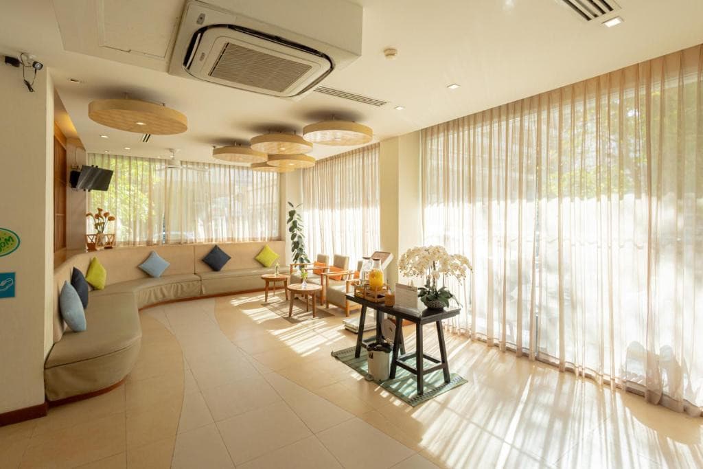 The Ashlee Plaza Patong Hotel & Spa