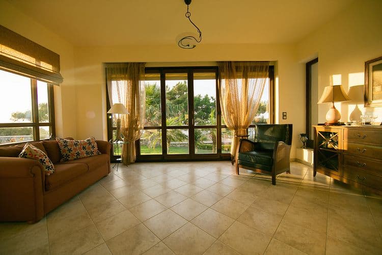 Russelia Villa