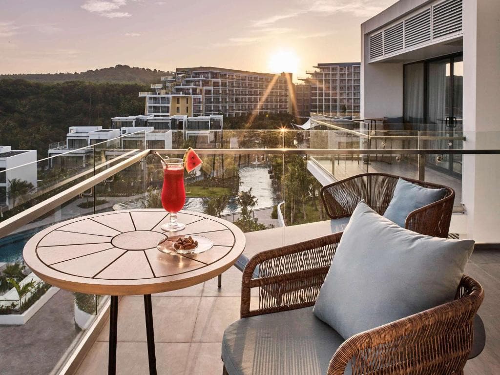 PREMIER RESIDENCES PHU QUOC EMERALD BAY