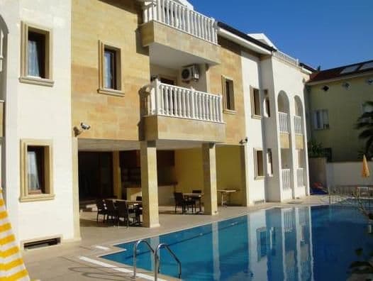 Dinara Hotel