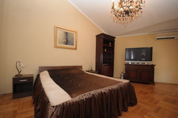 Imperija Villa