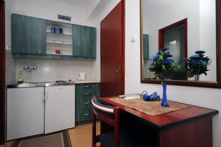 Mont Apartments
