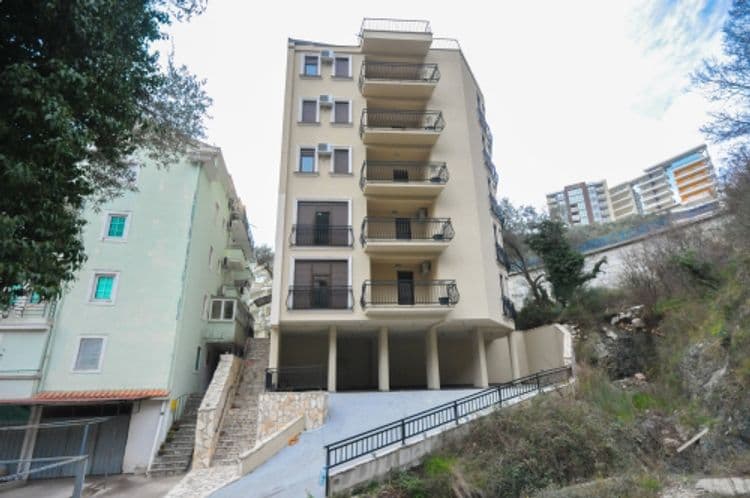 Olive Terrace Apartments