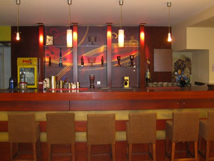 Heleni Beach Hotel