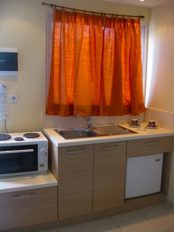 Heleni Beach Hotel