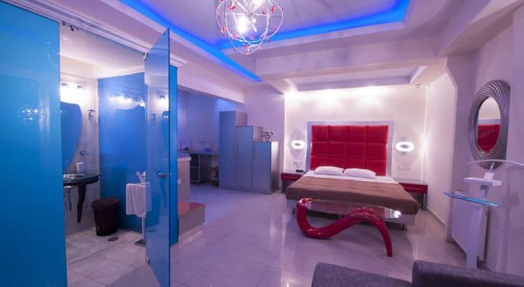 Parthenon City Hotel