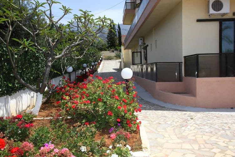 Triton Garden Hotel
