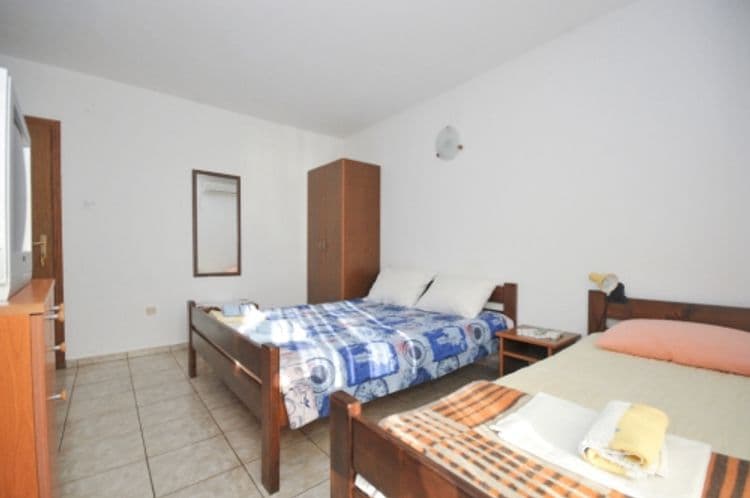 Milos Apartments