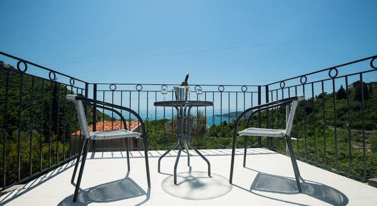 Old Olive Villa
