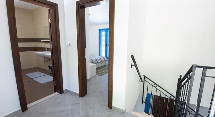 Old Olive Villa