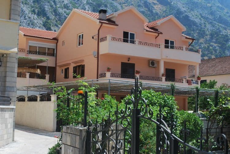 Vasilije Apartmani