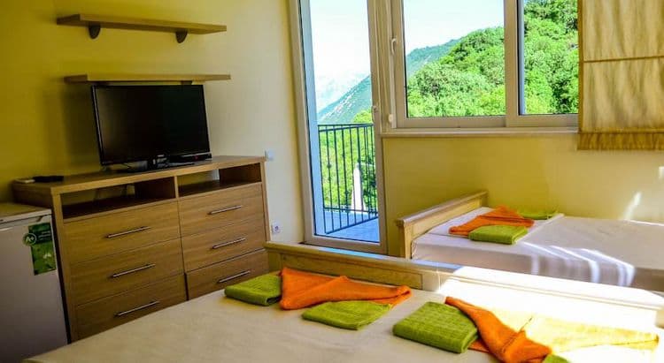 Stone Bridge Eco Lodge
