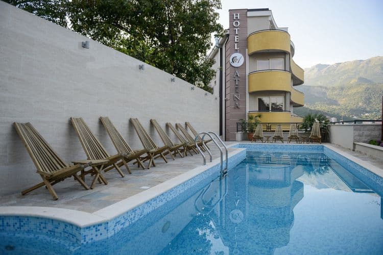 Atina Hotel