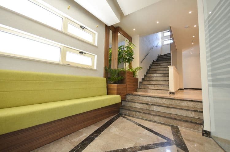 Atina Hotel