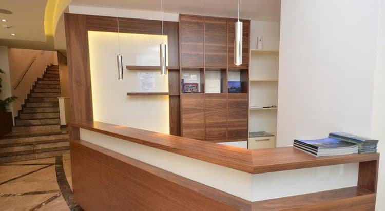 Atina Hotel