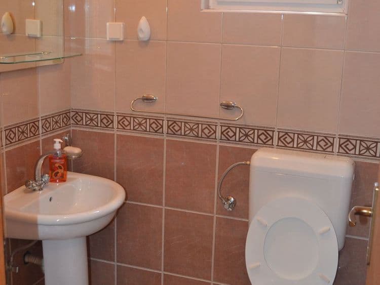 Mazarak Apartments
