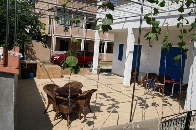 Orovic Apartments