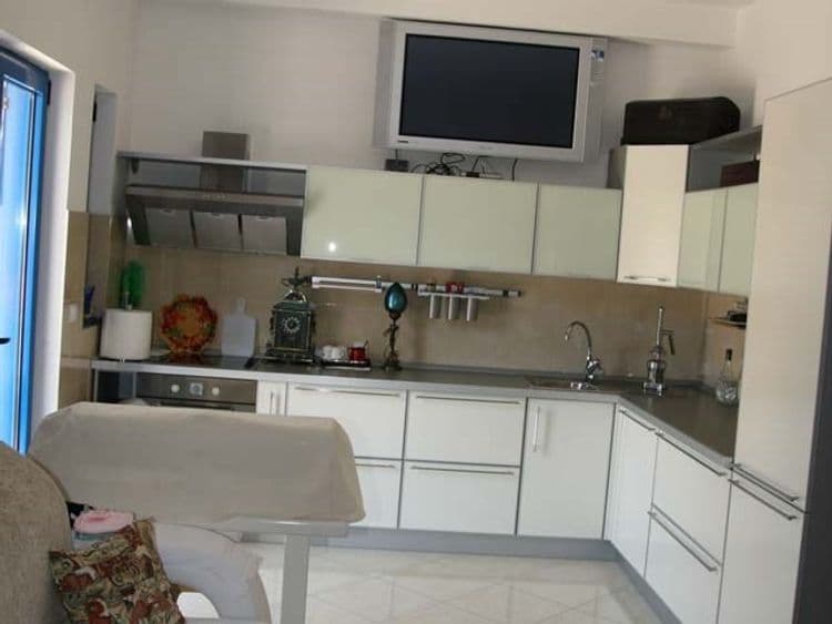 Orovic Apartments