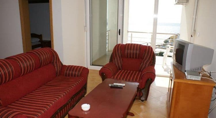 De Lara Hotel